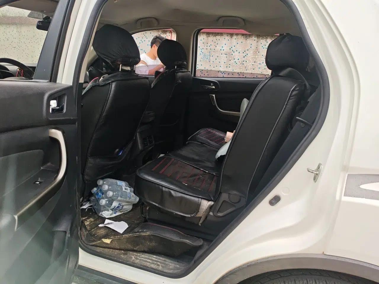 CHANGAN OSHAN CX70 2016 1.6L Manual Comfort Model — миниатюра 18