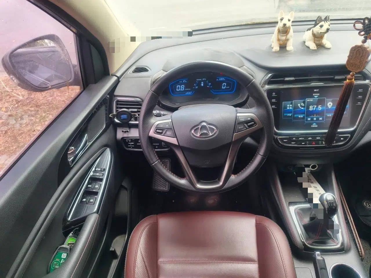 CHANGAN OSHAN A800 2017 1.6L Manual Luxury Model — миниатюра 11
