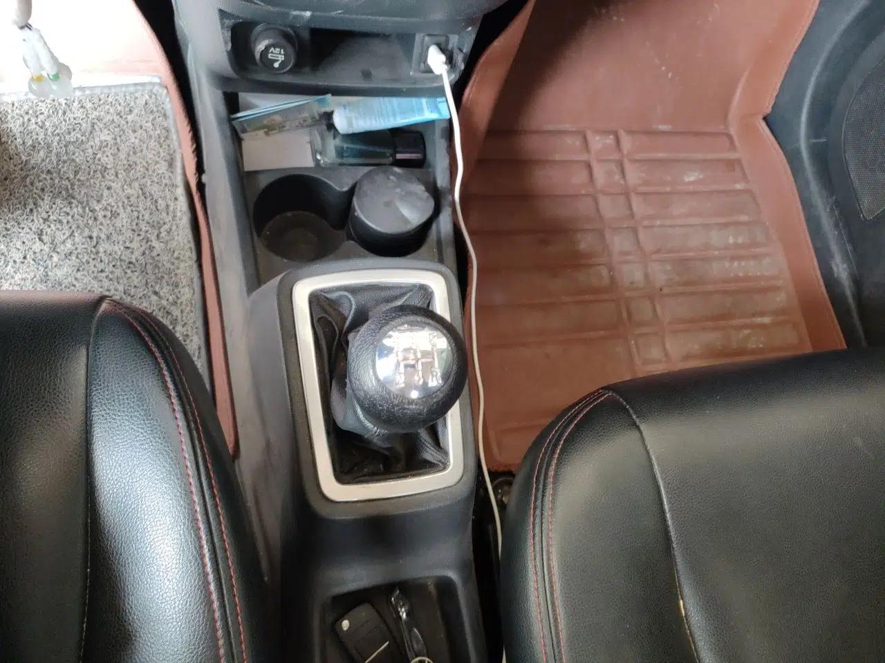 CHANGAN OSHAN Olisway 2013 1.2L Manual Elite Model — миниатюра 15