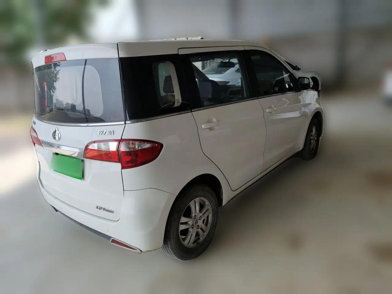 CHANGAN OSHAN Olisway 2013 1.2L Manual Elite Model — миниатюра 6