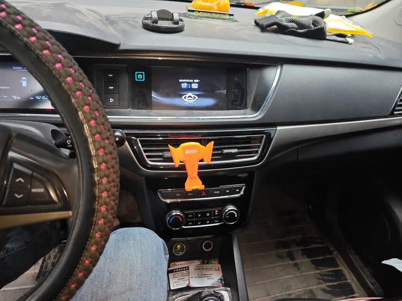 CHANGAN KAICHENG Oushang A600 2016 1.5L Manual Luxury 7-Seater — миниатюра 14