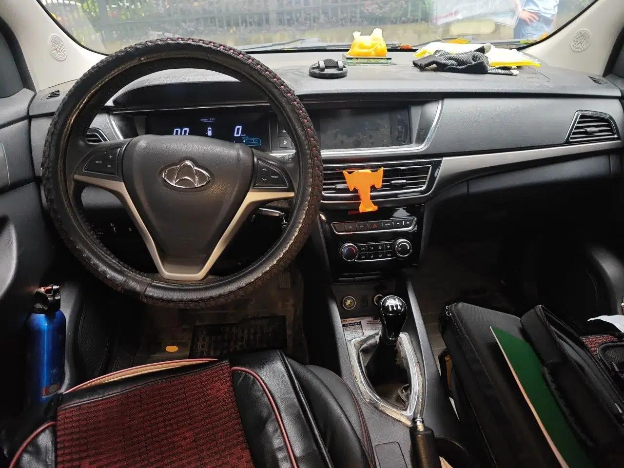 CHANGAN KAICHENG Oushang A600 2016 1.5L Manual Luxury 7-Seater — миниатюра 10
