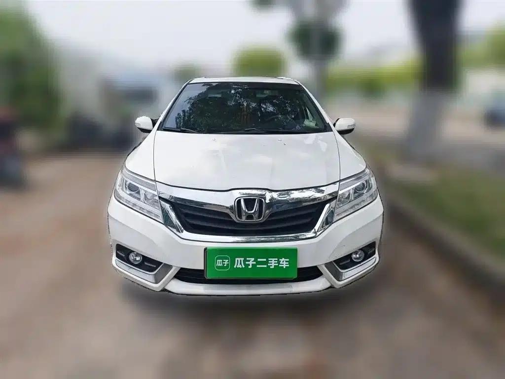 Honda Crider 2015 1.8L Automatic Deluxe Edition — миниатюра 24