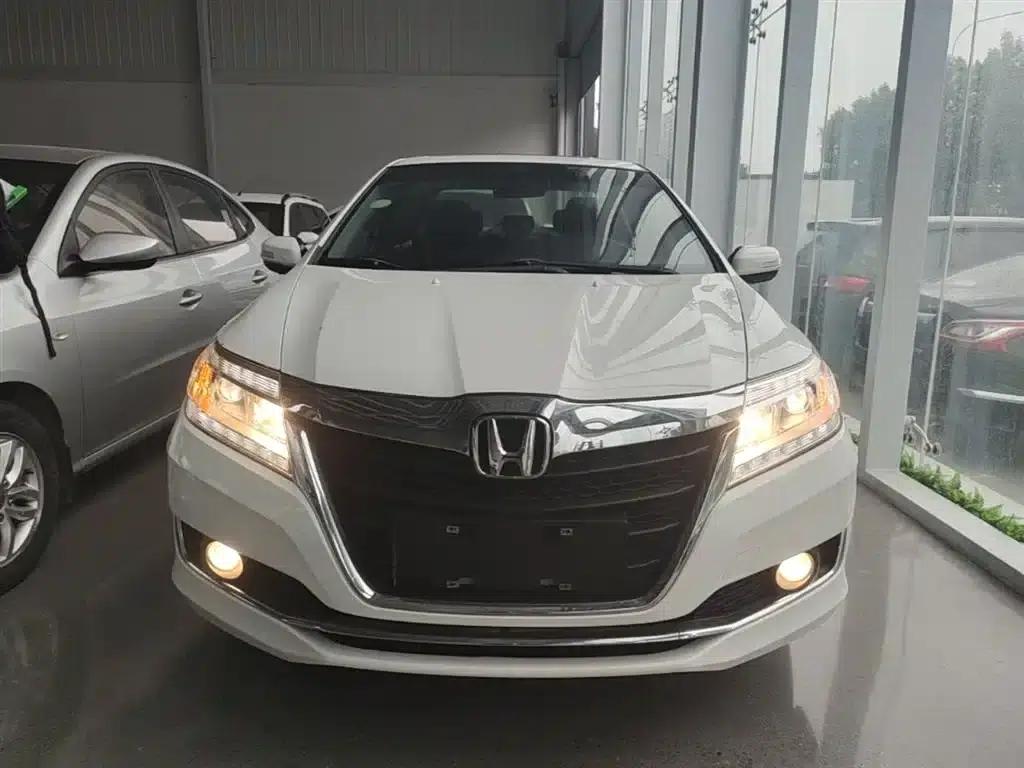 Honda Crider 2016 1.8L CVT Deluxe Edition — миниатюра 3