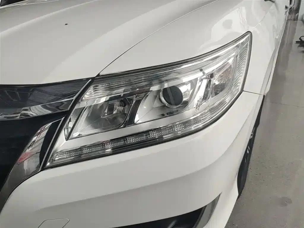 Honda Crider 2016 1.8L CVT Deluxe Edition — миниатюра 24