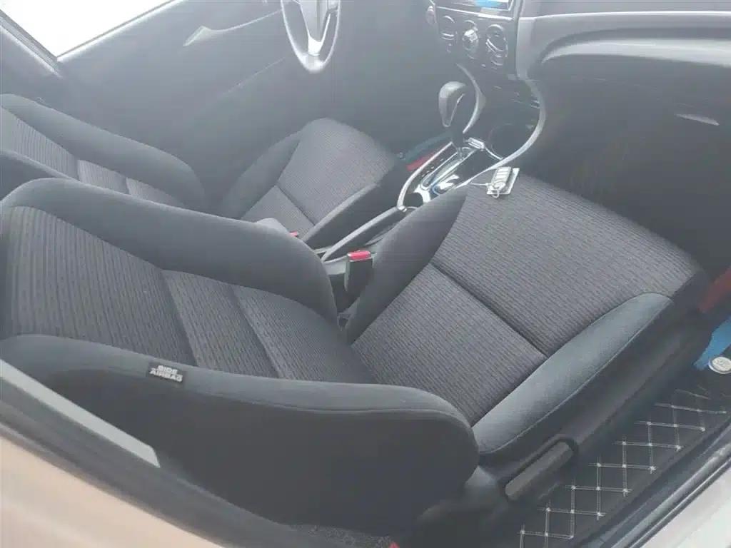 Honda Crider 2016 1.8L CVT Deluxe Edition — миниатюра 25