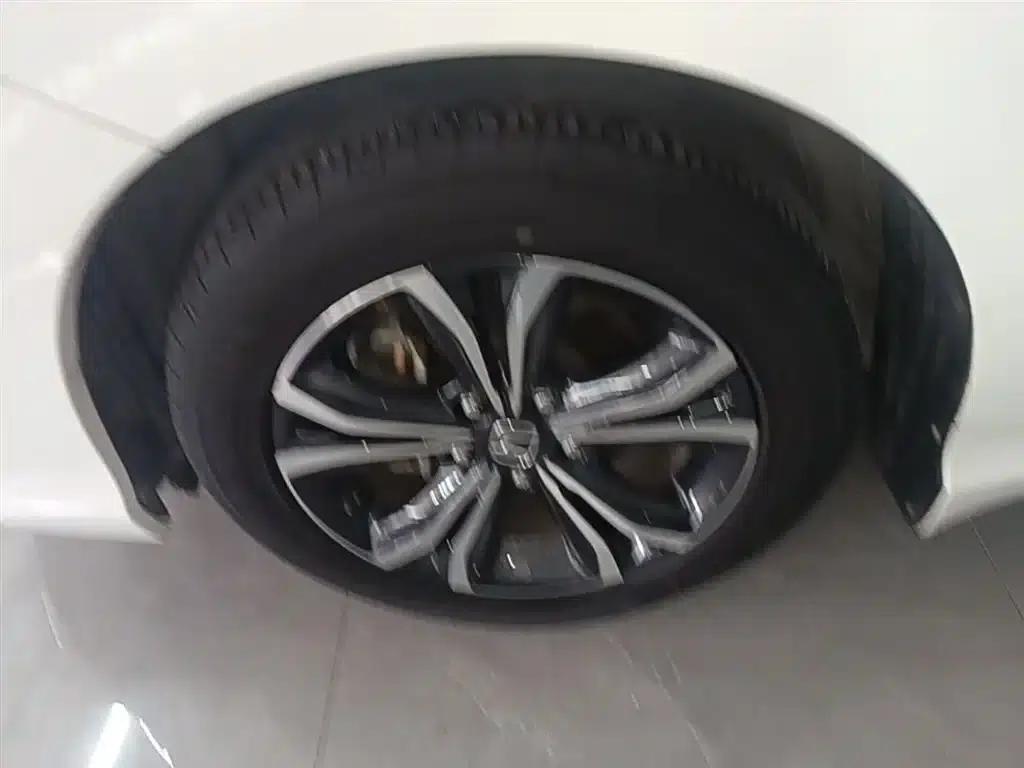 2022 Honda Crider 180Turbo CVT Luxury Edition — миниатюра 23