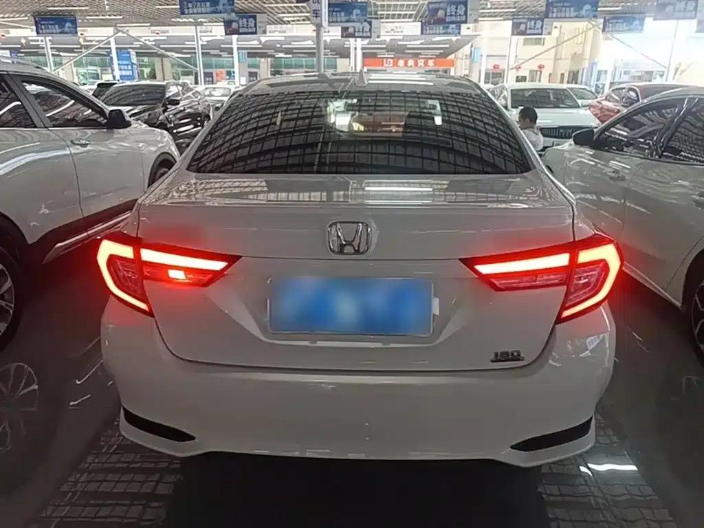 2022 Honda Crider 180Turbo CVT Luxury Edition — миниатюра 6