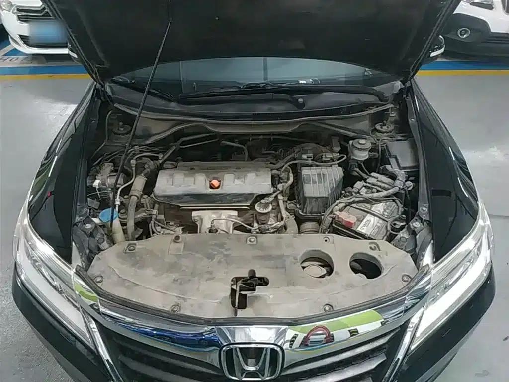 Honda Crider 2016 1.8L CVT Deluxe Edition — миниатюра 20