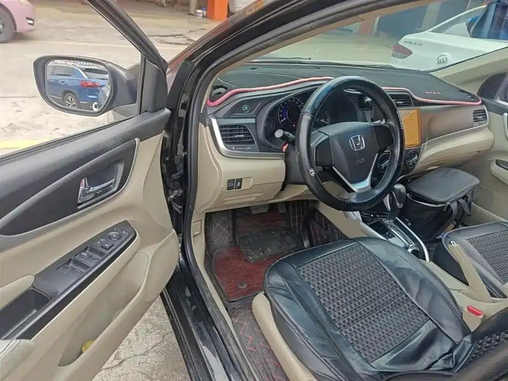 2016 Honda Crider 1.8L CVT Comfort Edition — миниатюра 16
