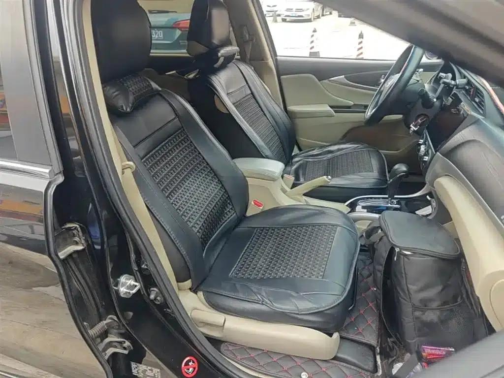 2016 Honda Crider 1.8L CVT Comfort Edition — миниатюра 25