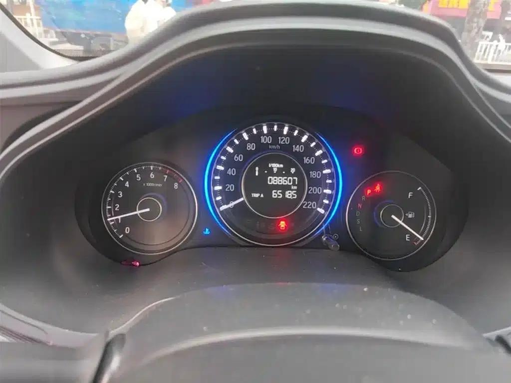 Honda Crider 2016 1.8L CVT Deluxe Edition — миниатюра 12