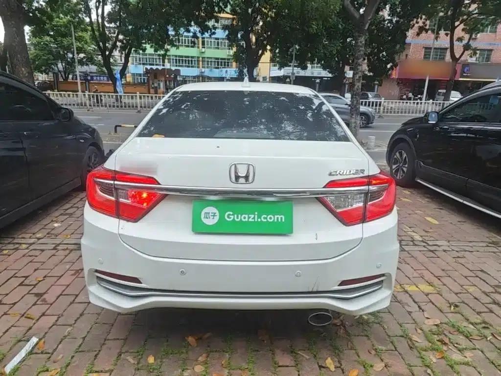 Honda Crider 2016 1.8L CVT Deluxe Edition — миниатюра 6