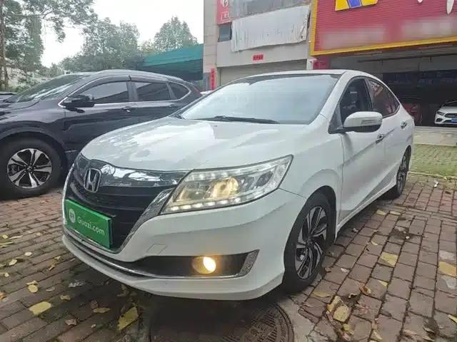 Honda Crider 2016 1.8L CVT Deluxe Edition