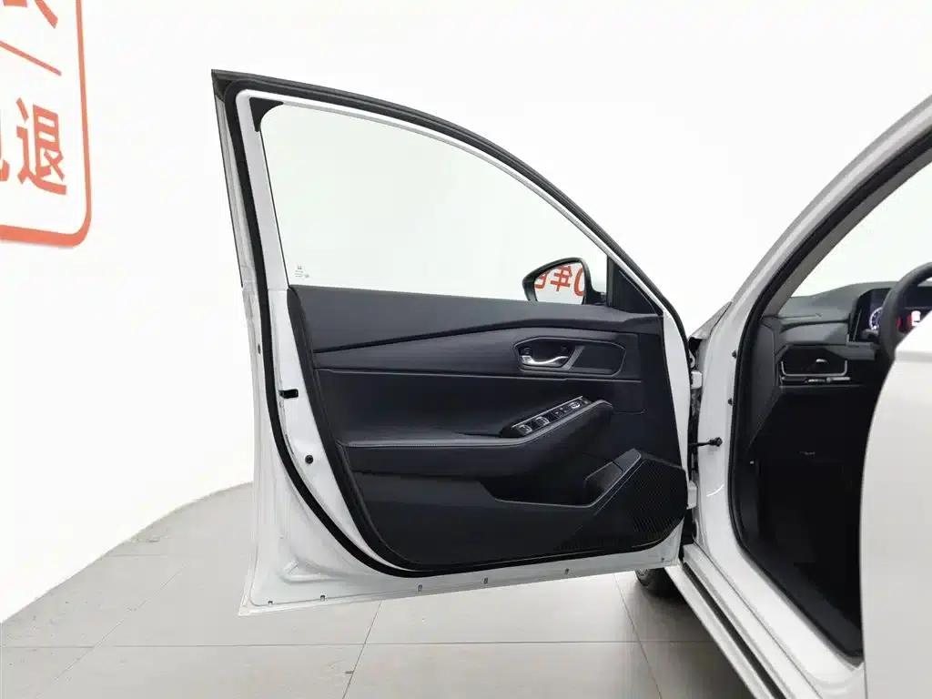 2023 Inspire 260TURBO Elegant Edition — миниатюра 8