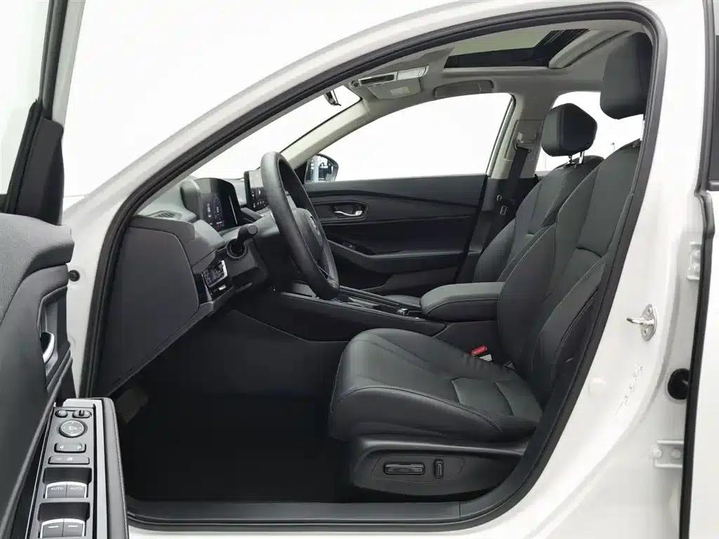 2023 Inspire 260TURBO Elegant Edition — миниатюра 10