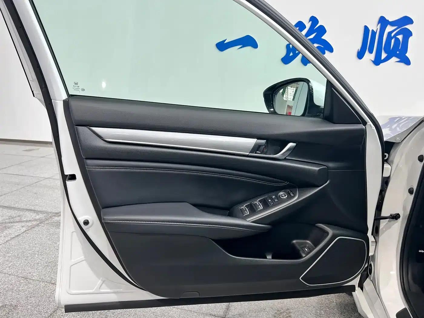 Inspire 2022 260TURBO Premium Edition — миниатюра 17