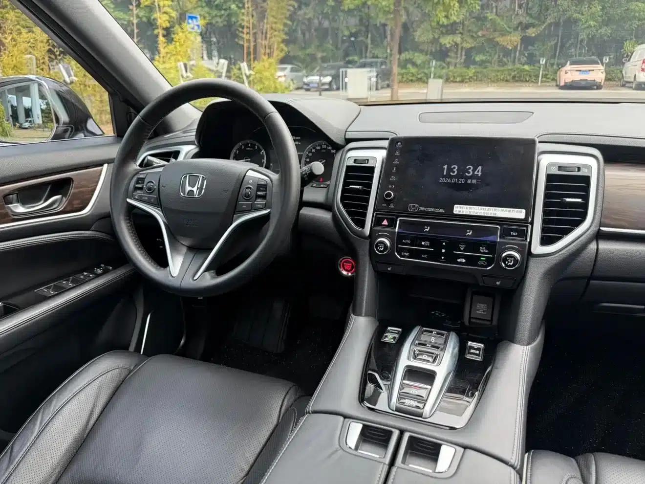 Honda UR-V 2017 370TURBO 4WD Premium Edition (National V Emission Standard) — миниатюра 9