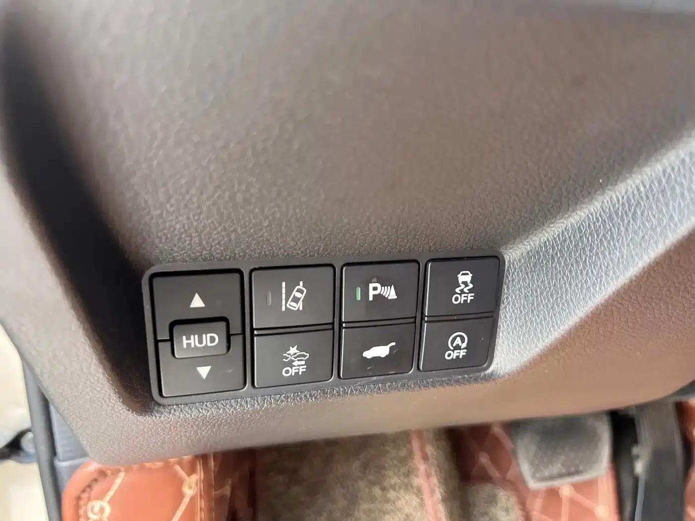 Honda UR-V 2017 370TURBO 4WD Premium Edition (National V Emission Standard) — миниатюра 15