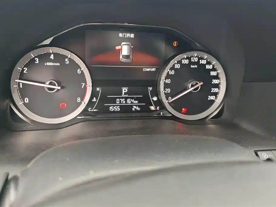 Honda UR-V 2017 370TURBO 4WD Premium Edition (National V Emission Standard) — миниатюра 14