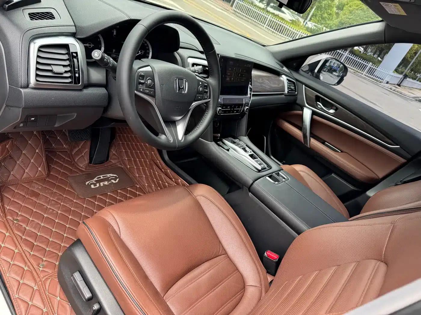 Honda UR-V 2017 370TURBO 2WD Premium Edition (National V Emission Standard) — миниатюра 4