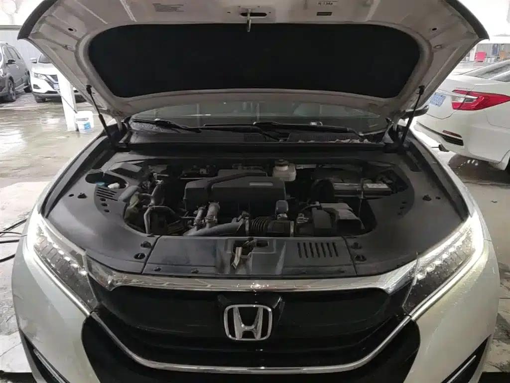 Honda UR-V 2017 240TURBO 2WD Luxury Edition (China V Emission Standard) — миниатюра 20