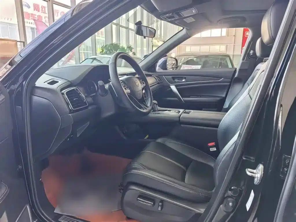 Honda UR-V 2020 240TURBO 2WD Elite Edition — миниатюра 8