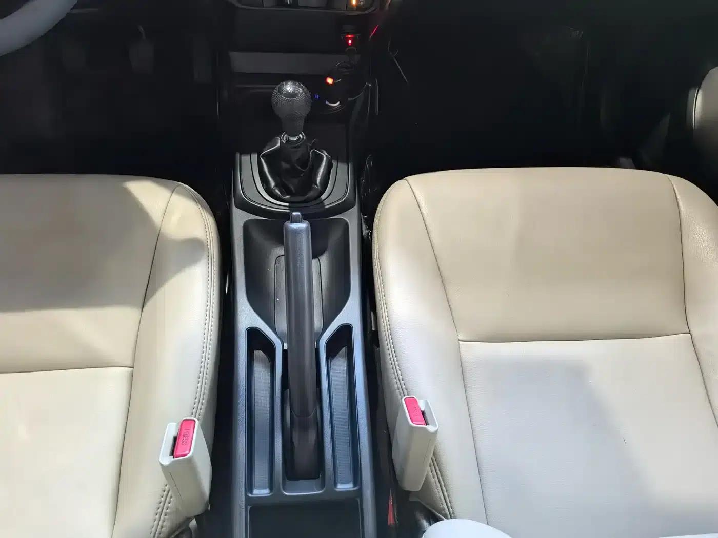 Honda City 2015 1.5L Manual Entry-level Edition — миниатюра 14