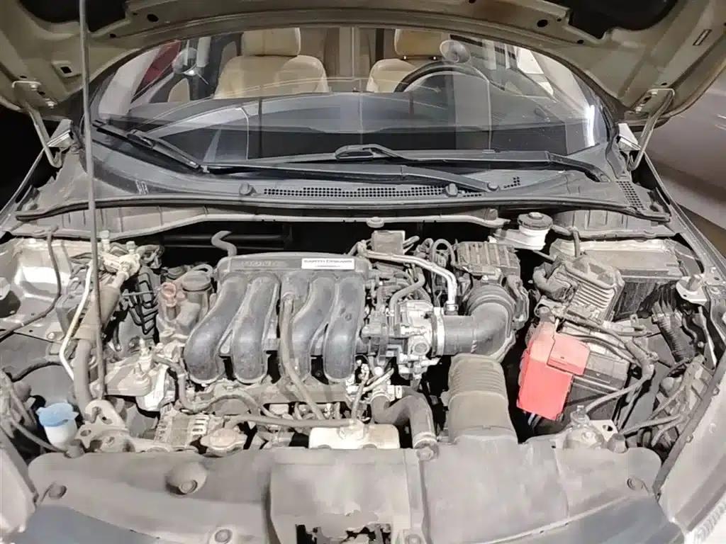Honda City 2018 1.5L CVT Sport Edition — миниатюра 20