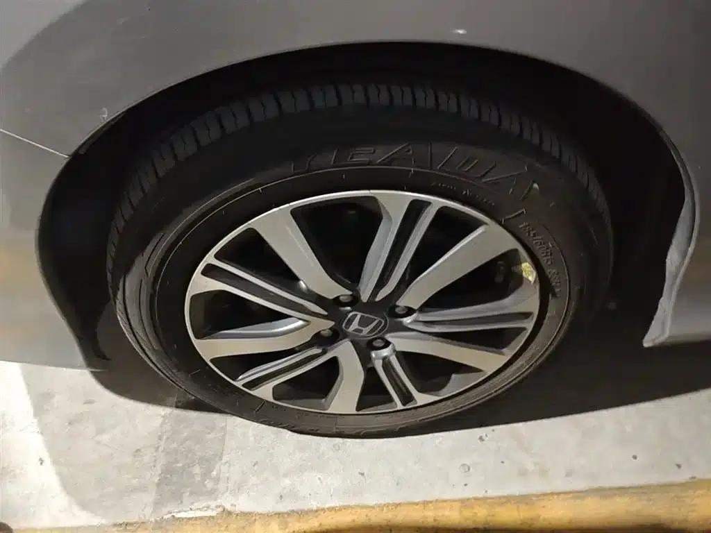 Honda City 2018 1.5L CVT Sport Edition — миниатюра 23