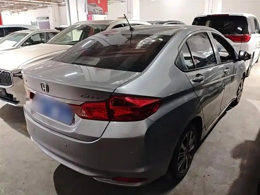 Honda City 2018 1.5L CVT Sport Edition — миниатюра 7