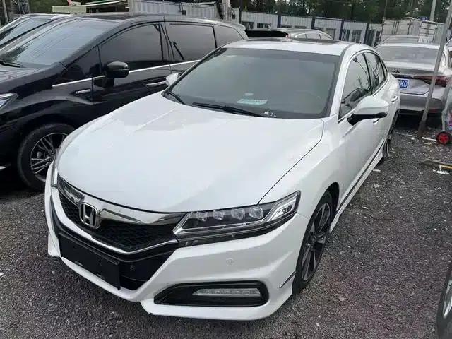 Spirior 2015 2.4L Premium Edition
