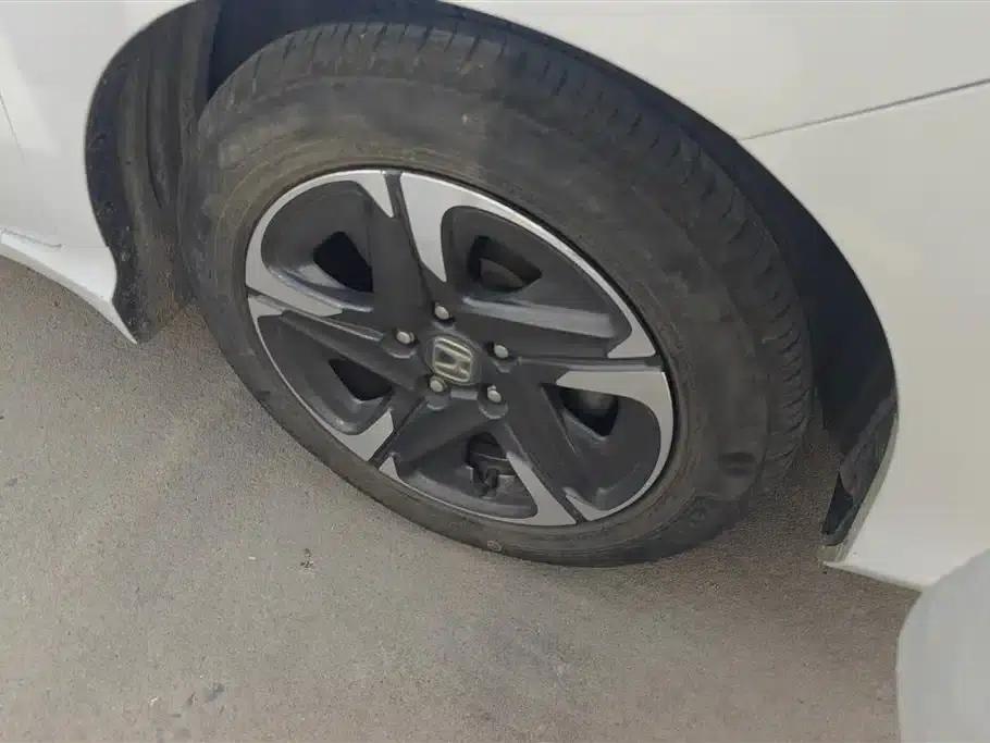 Envix 2019 180TURBO CVT Enjoy Edition (National VI Emission Standard) — миниатюра 6