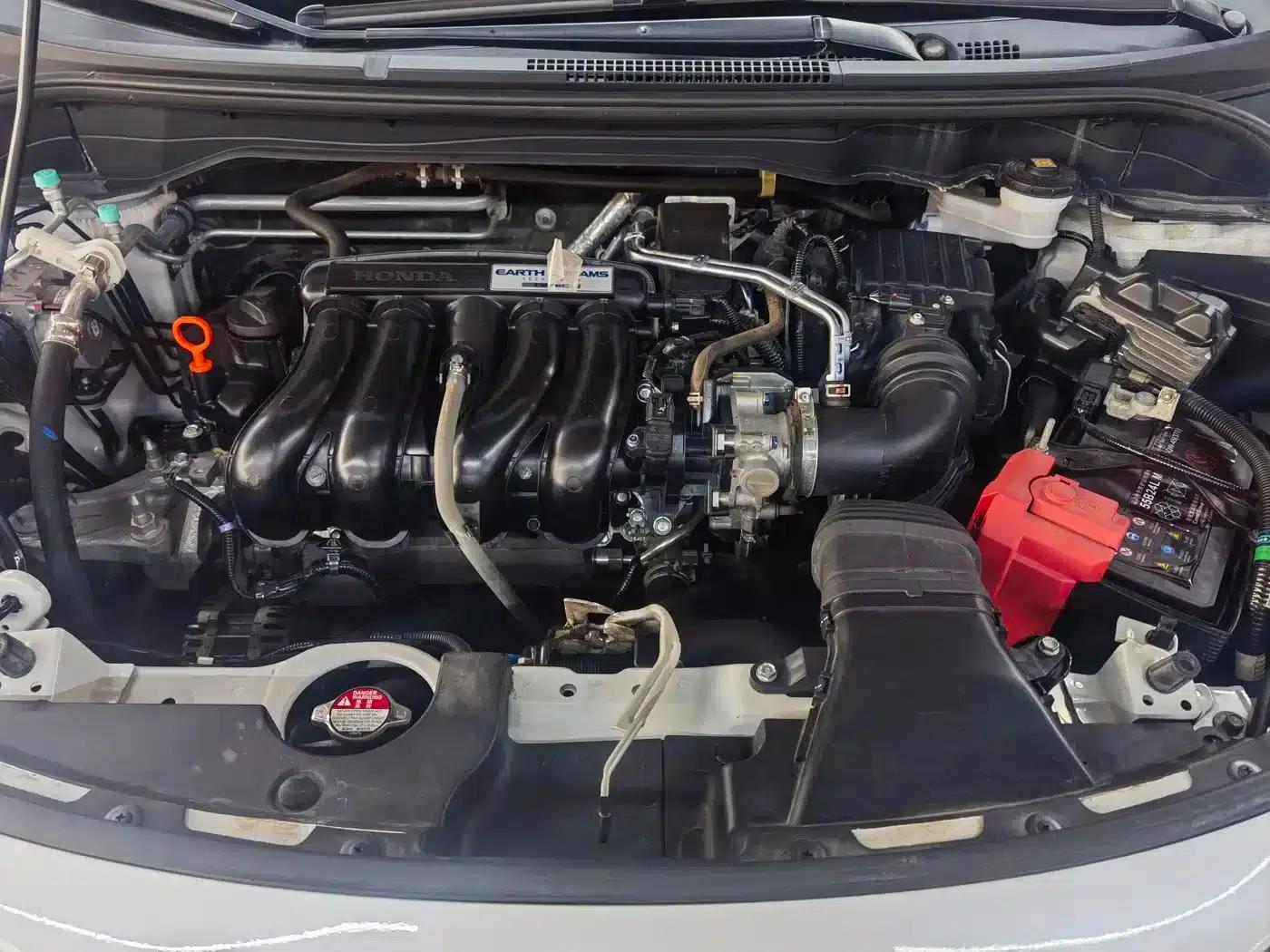 LIFE 2021 1.5L CVT CRO-S Fun Edition — миниатюра 20
