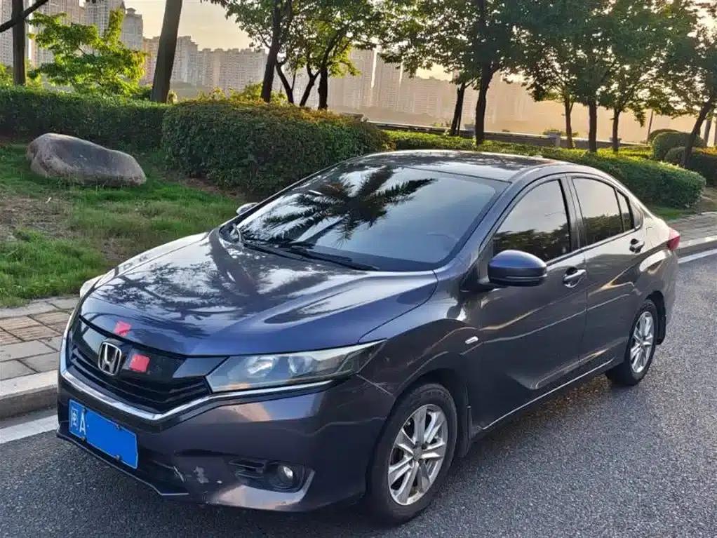 2016 Honda Greiz 1.5L CVT Fashion Edition — миниатюра 1
