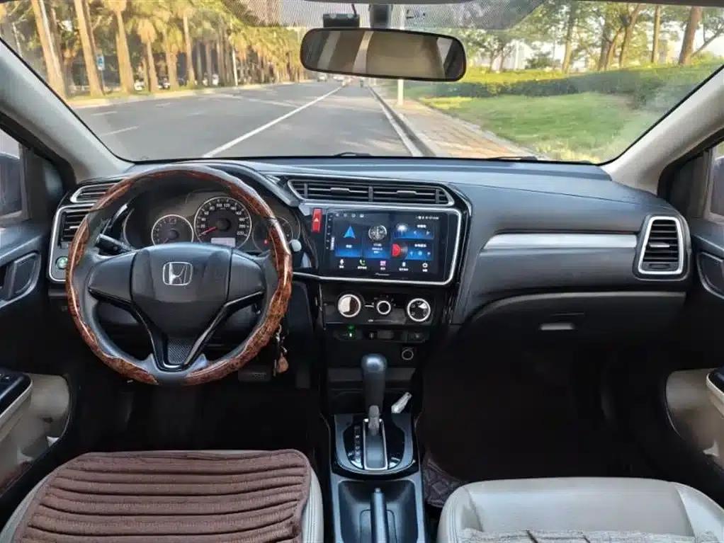 2016 Honda Greiz 1.5L CVT Fashion Edition — миниатюра 5