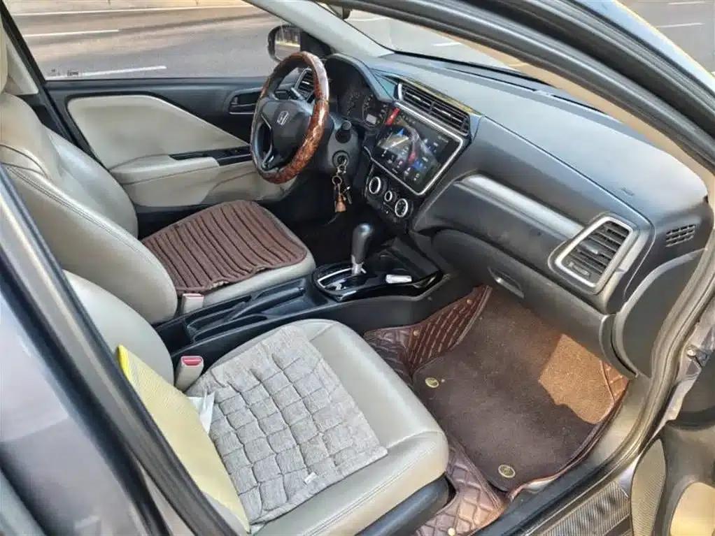 2016 Honda Greiz 1.5L CVT Fashion Edition — миниатюра 8