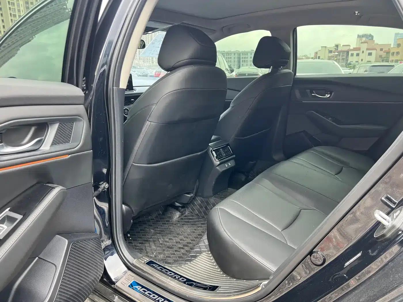 Accord PHEV 2023 2.0L e:PHEV Flagship Edition — миниатюра 16