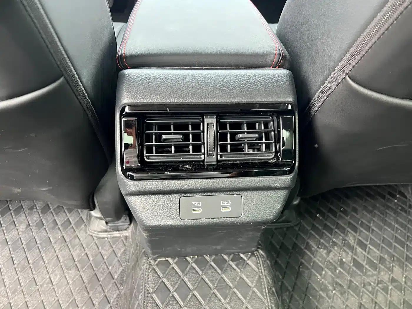 Accord PHEV 2023 2.0L e:PHEV Flagship Edition — миниатюра 17
