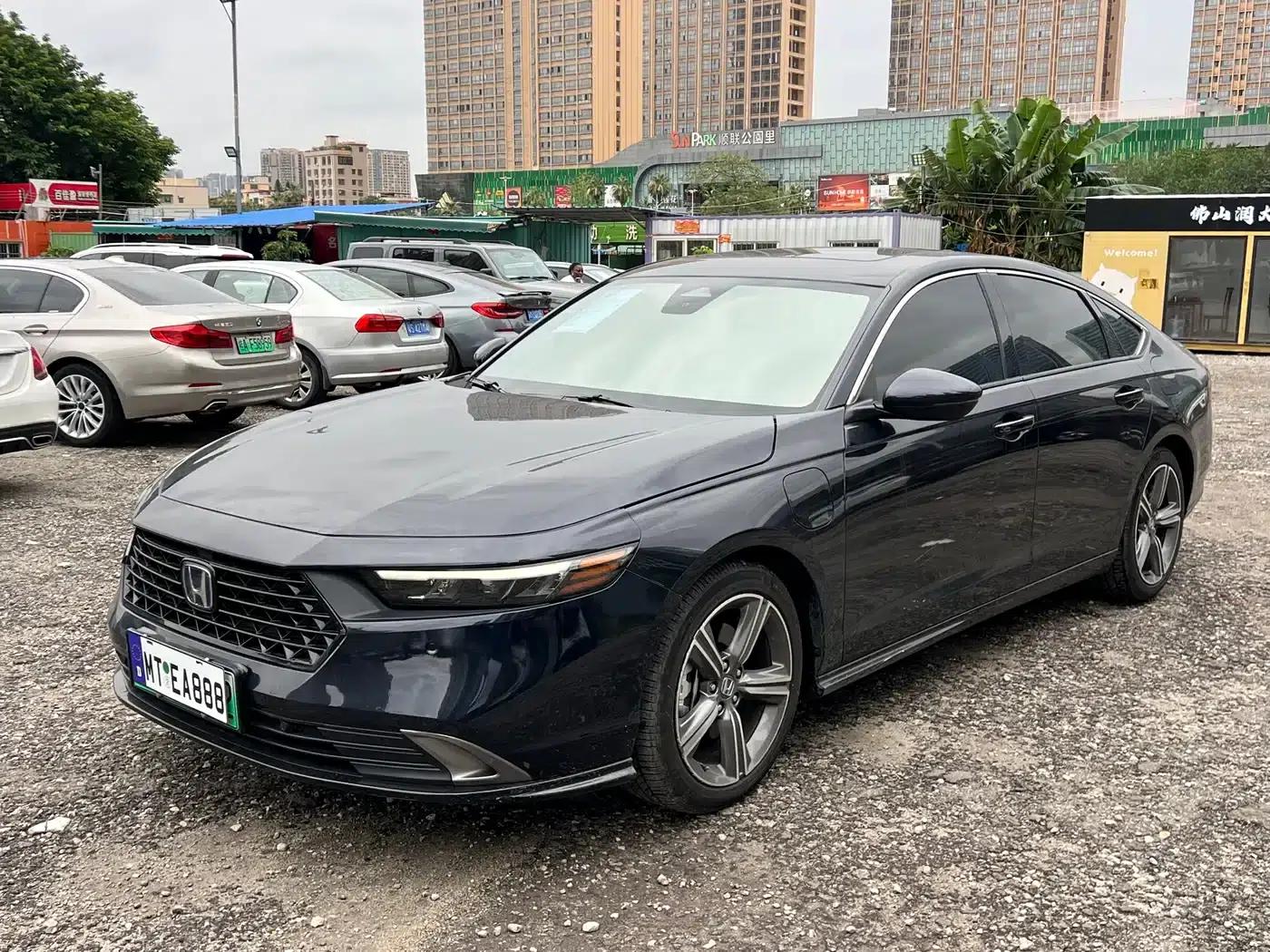 Accord PHEV 2023 2.0L e:PHEV Flagship Edition — миниатюра 3