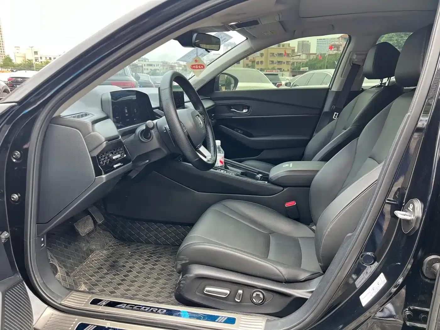 Accord PHEV 2023 2.0L e:PHEV Flagship Edition — миниатюра 8
