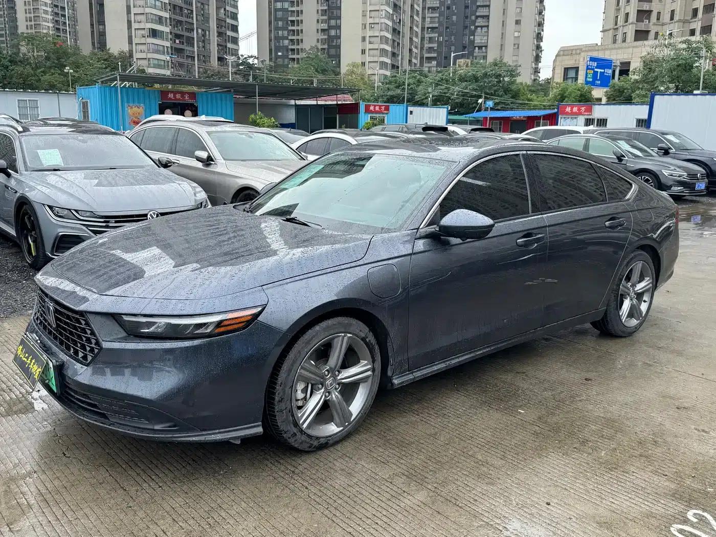 Accord PHEV 2023 2.0L e:PHEV Smart Edition — миниатюра 3