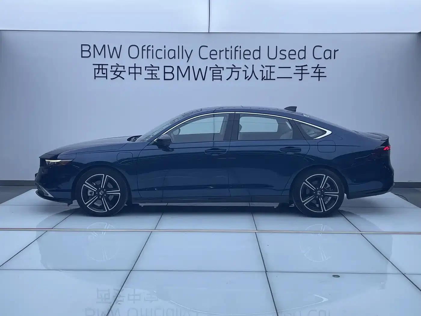 Accord PHEV 2023 2.0L e:PHEV Flagship Edition — миниатюра 3