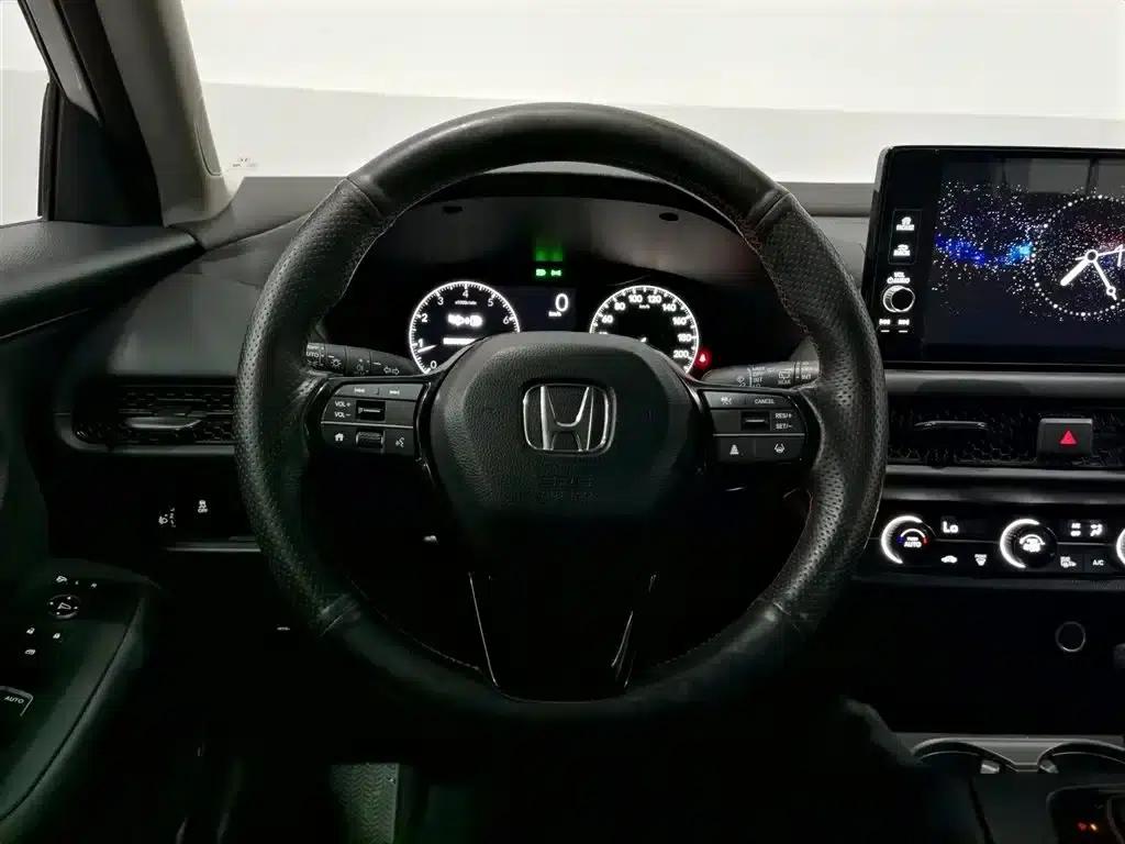Honda HR-V 2023 240TURBO Sporty Edition — миниатюра 11