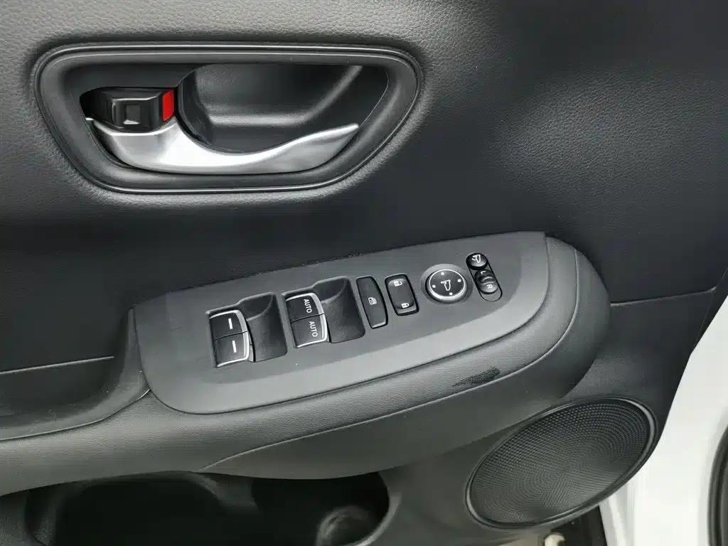 ZR-V 2023 1.5T CVT Tech Edition — миниатюра 9