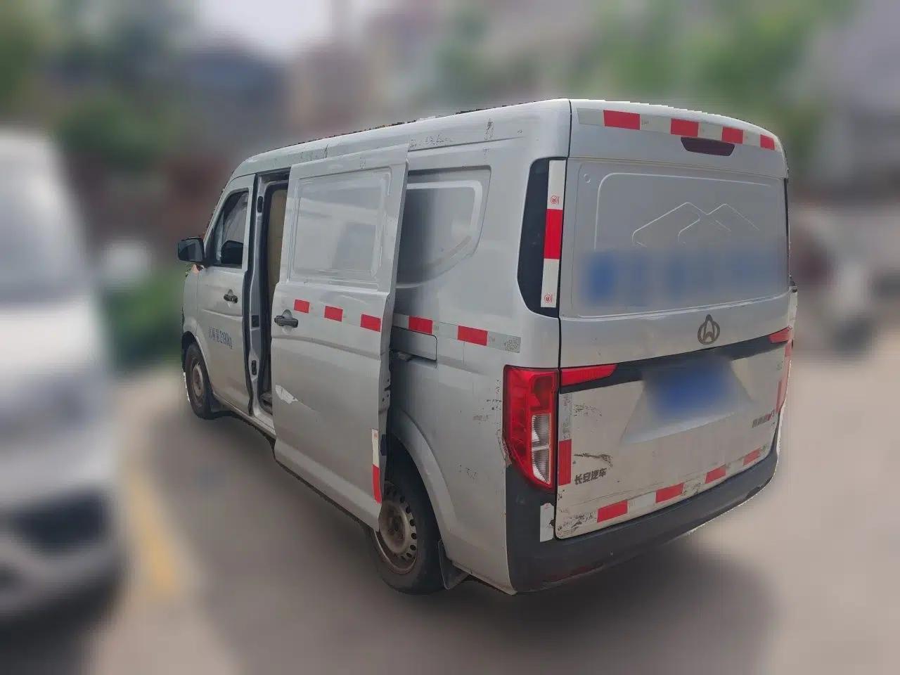 CHANGAN KUAYUE Xing V3 2022 1.5L Gasoline Enjoyment Model 2-Seat Van JL473QH — миниатюра 4