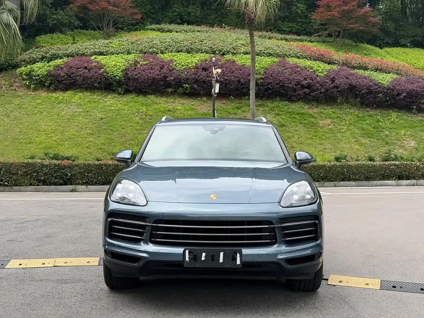 Cayenne 2019 Cayenne 3.0T — миниатюра 2