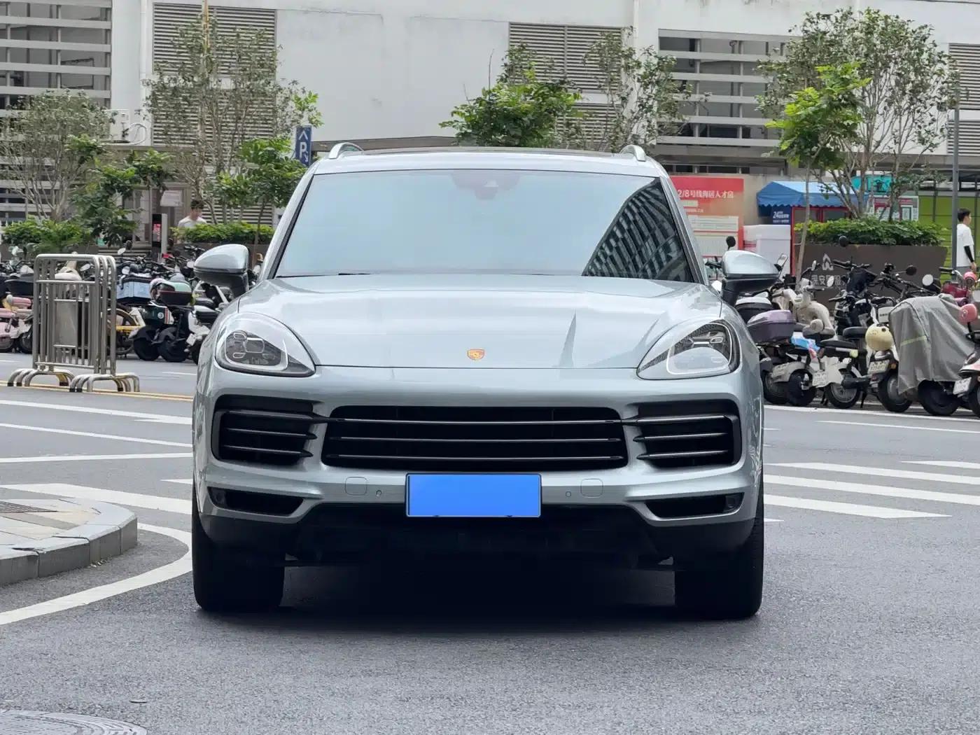 Cayenne 2023 Cayenne 3.0T — миниатюра 2