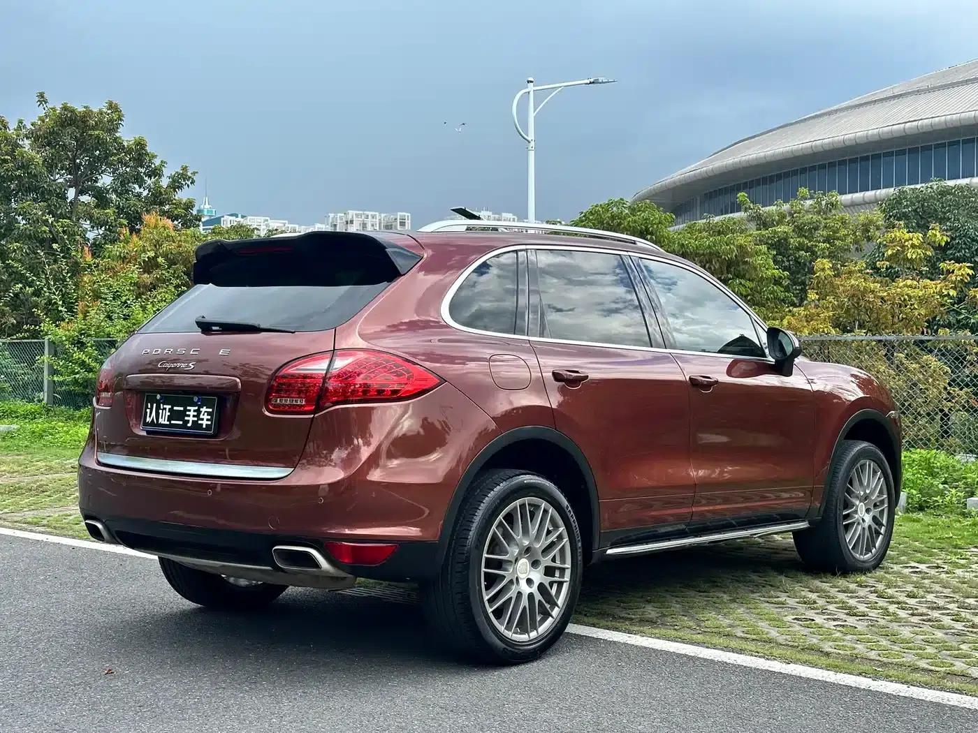 Cayenne 2011 Cayenne S 4.8L — миниатюра 5