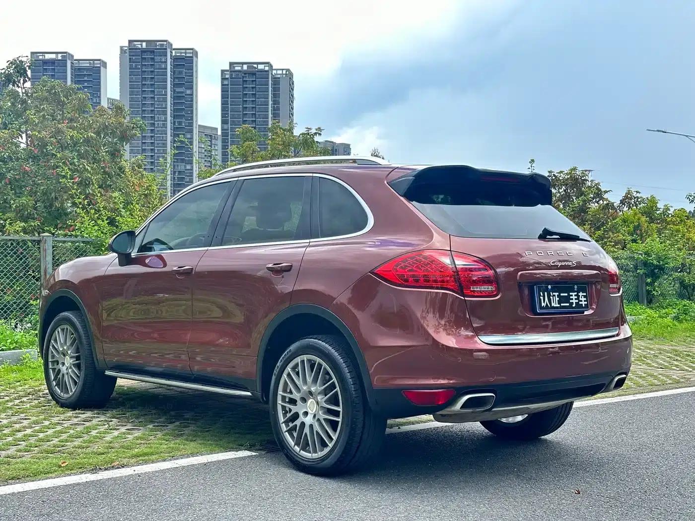 Cayenne 2011 Cayenne S 4.8L — миниатюра 6